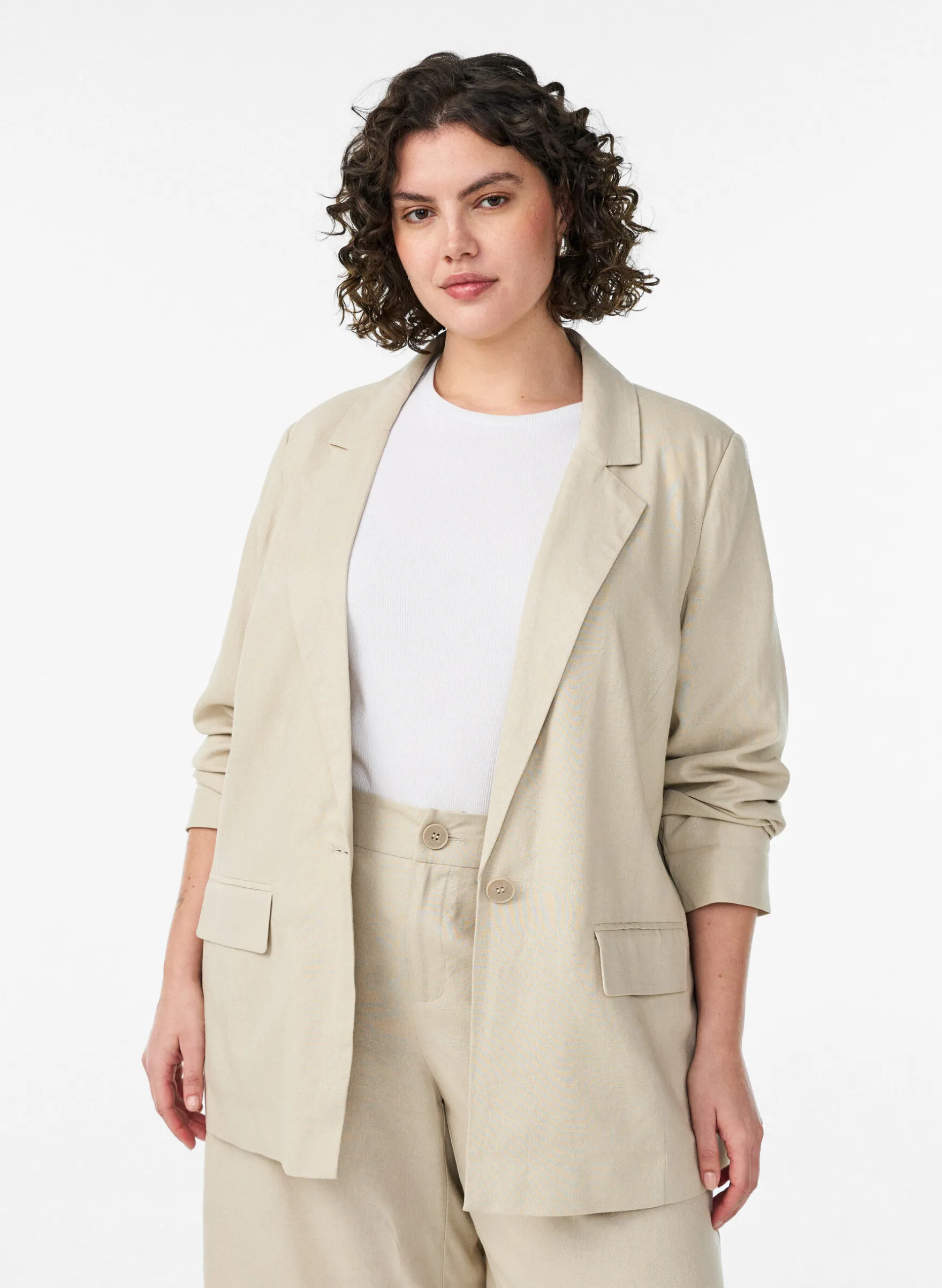Blazer aus Leinen und Viskose mit Revers und Taschen