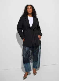 Blazer mit abnehmbarem Bindegürtel