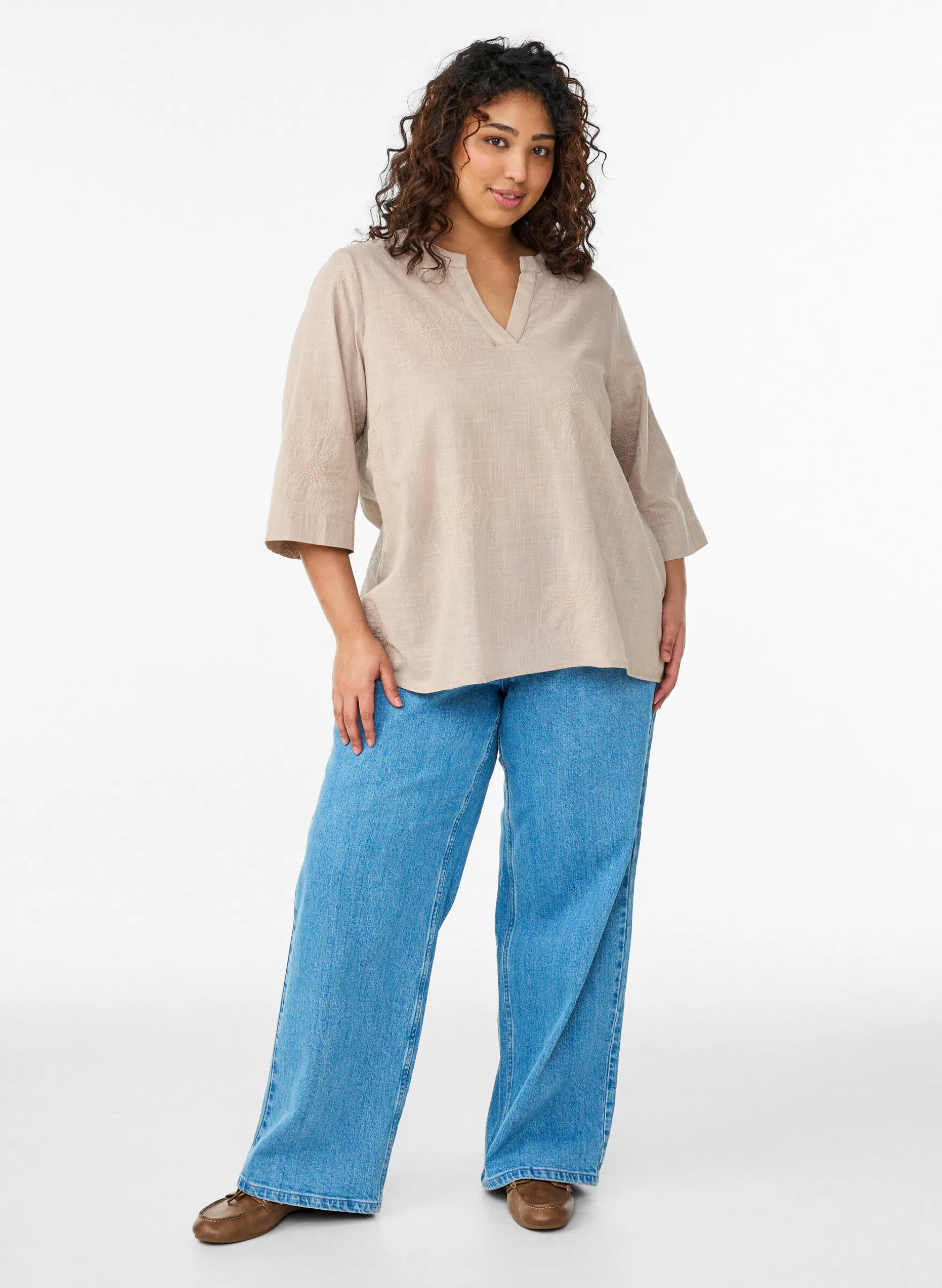 Bluse aus Baumwolle mit gestickten Details und 3/4-Ärmeln