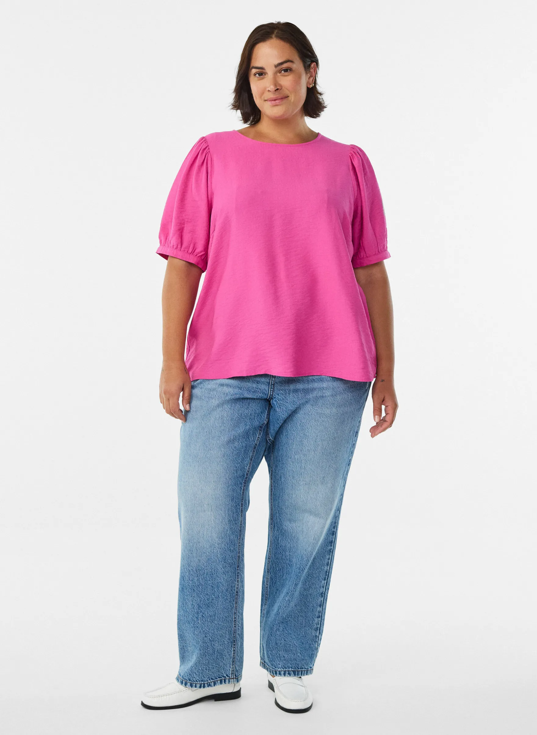 Bluse aus Viskose mit halben Ärmeln