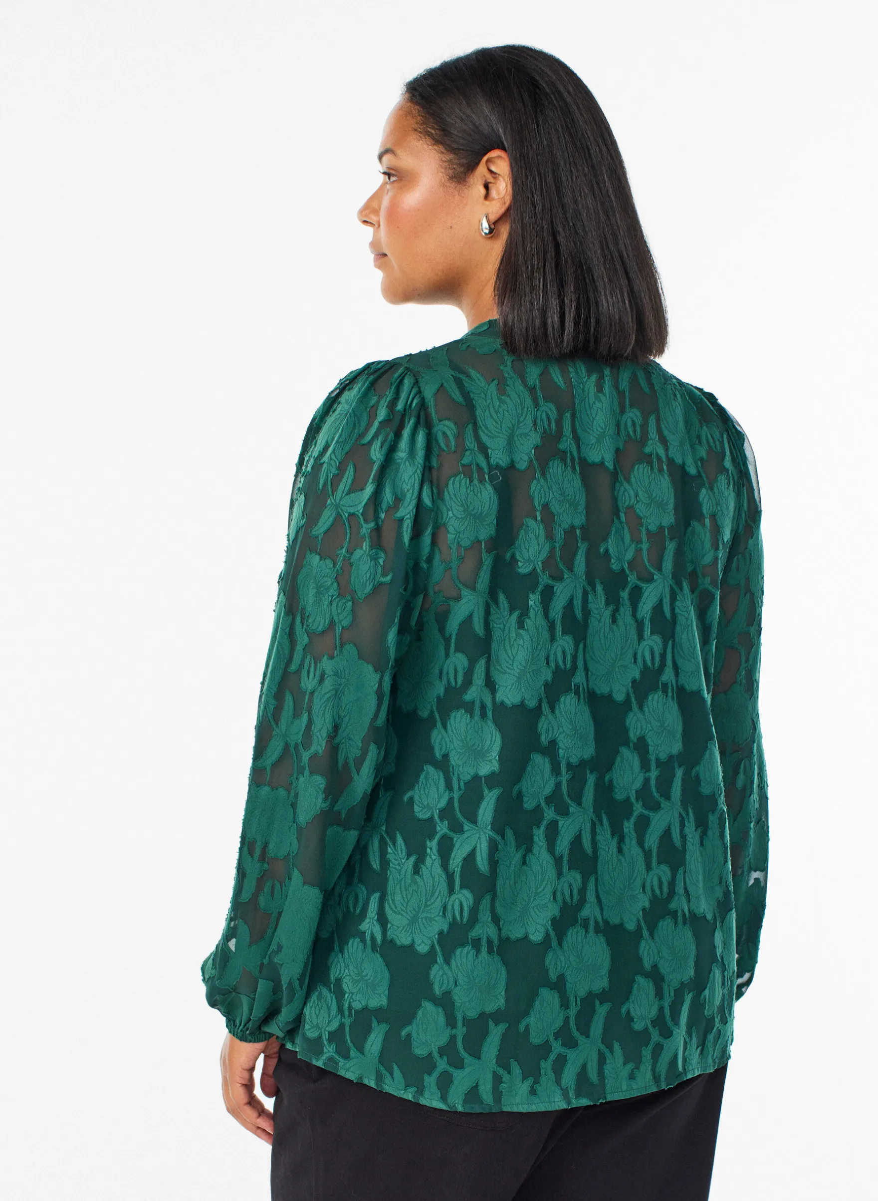 Bluse mit Knöpfen und Blumenmuster