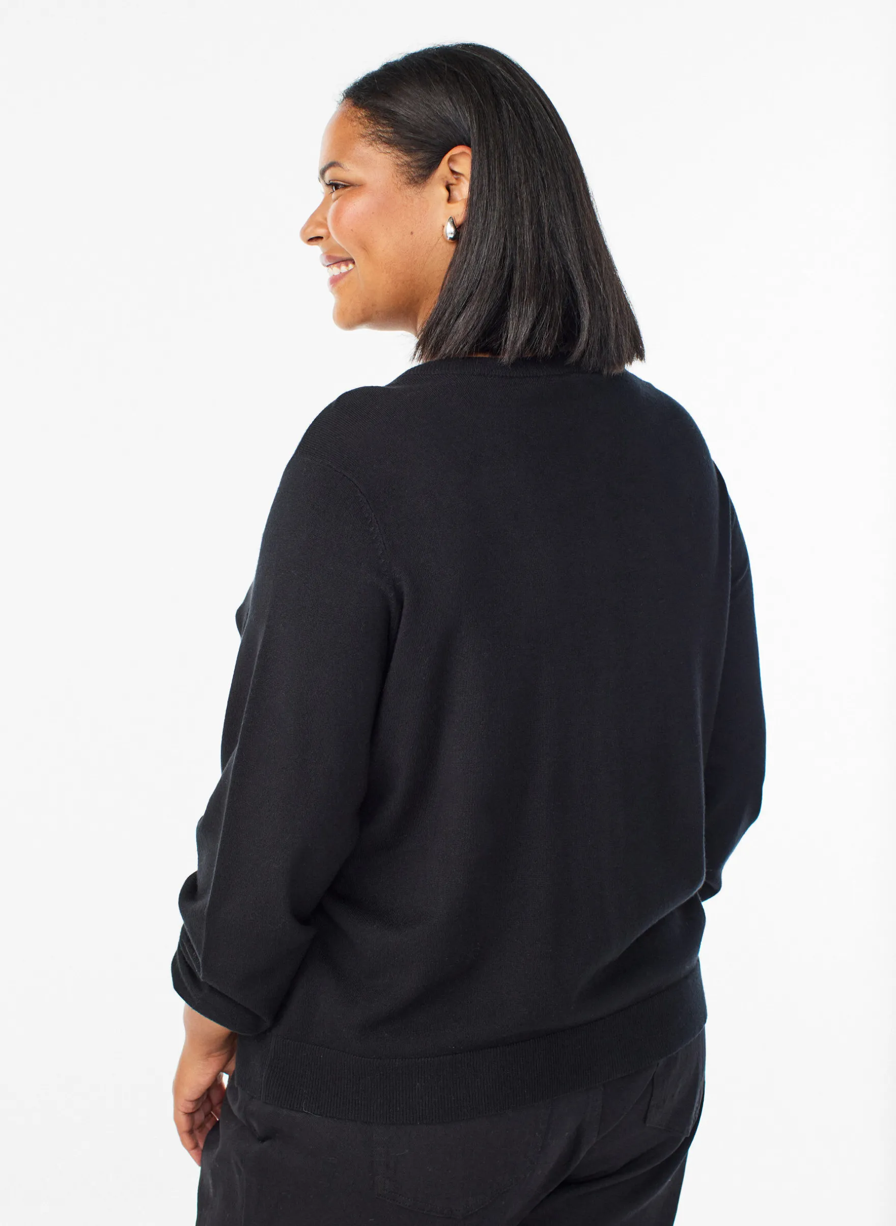 Cardigan mit perlenbestickten Schleifen und Druckknöpfen