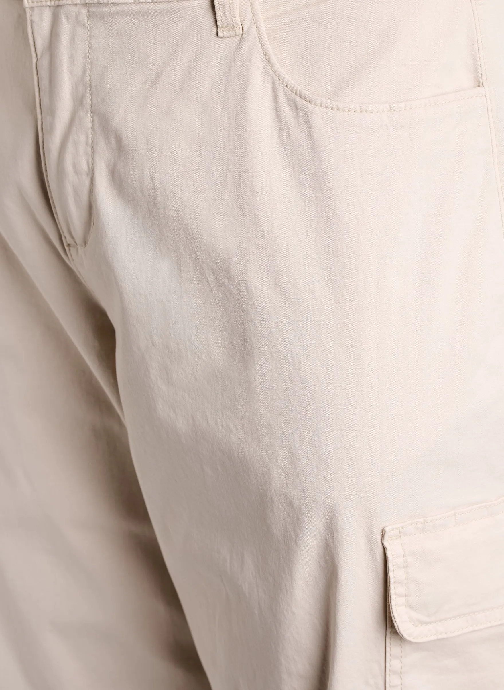 Cargo-Knickers mit hoher Taille