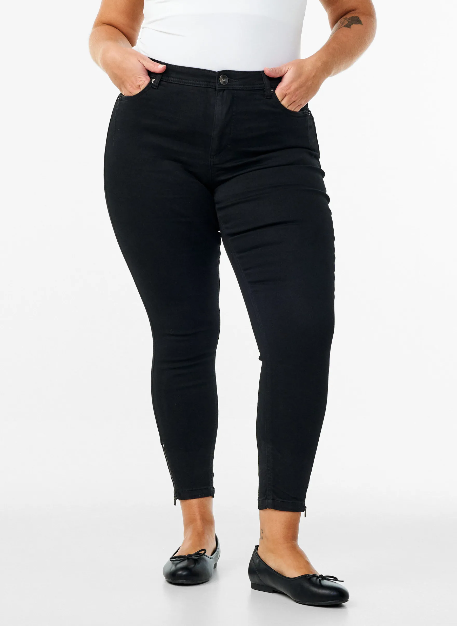 Cropped Amy Jeans mit Reißverschluss