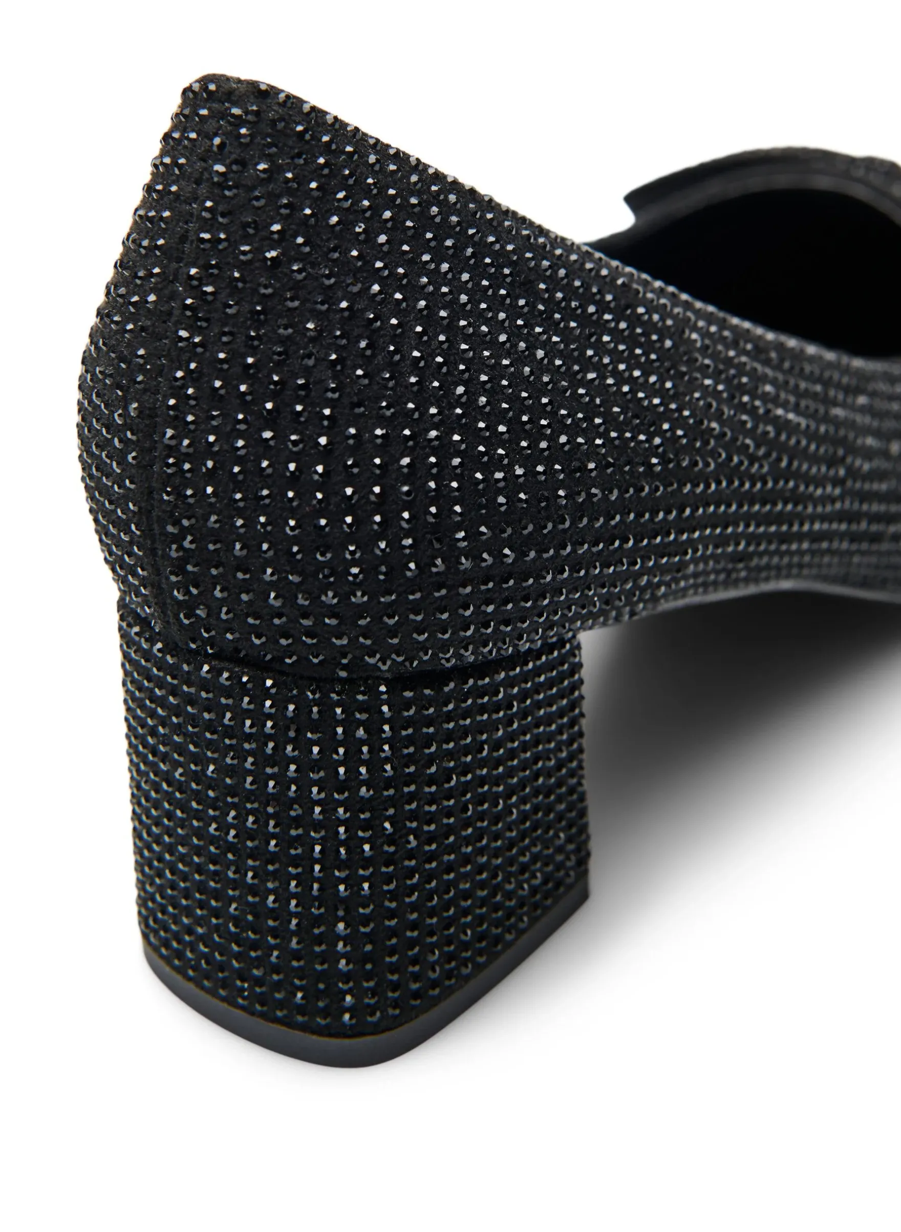 Extra Weite - Pumps mit Schleife und Strasssteinen