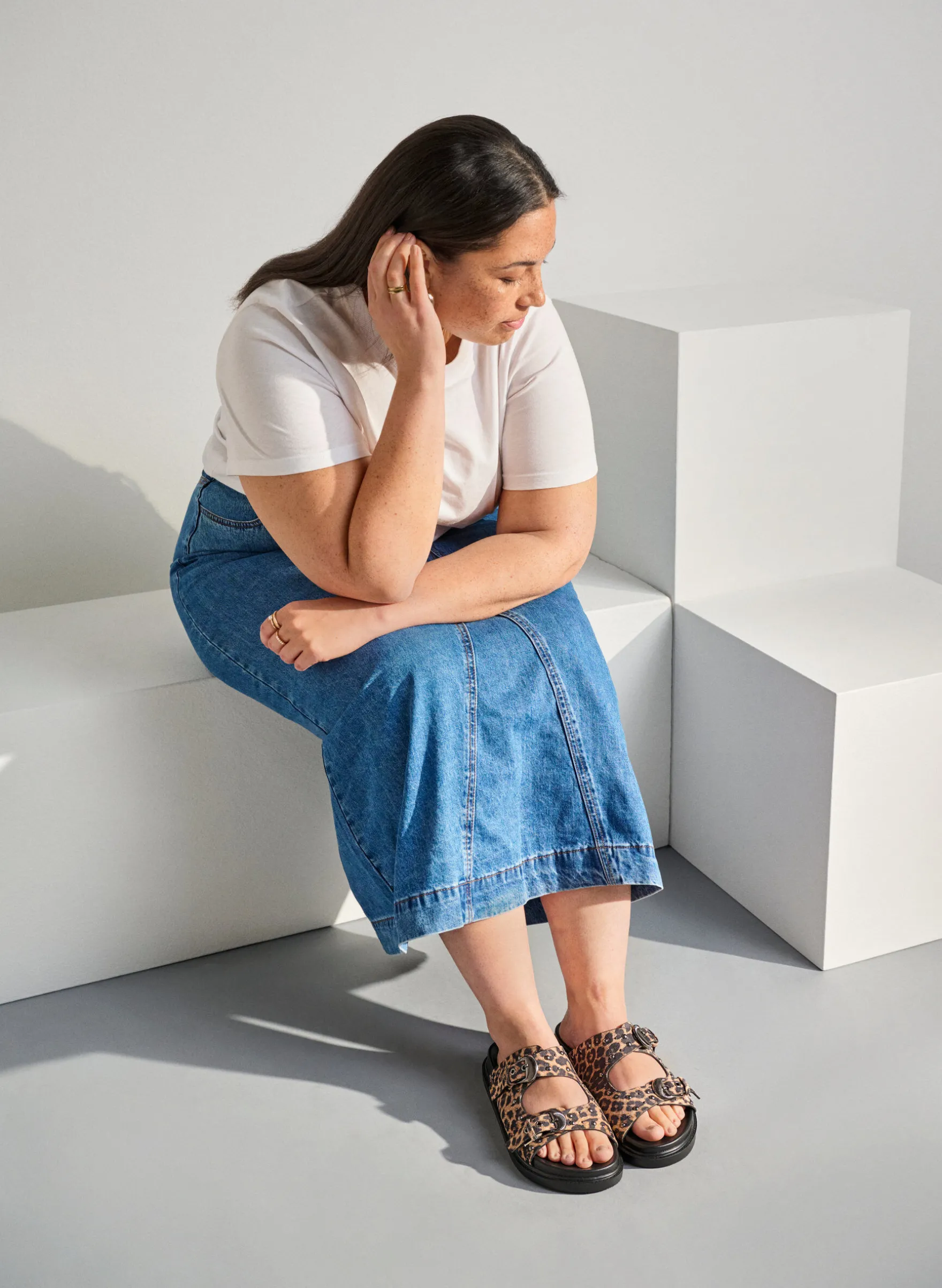 Extra Weite - Sandale mit Nieten