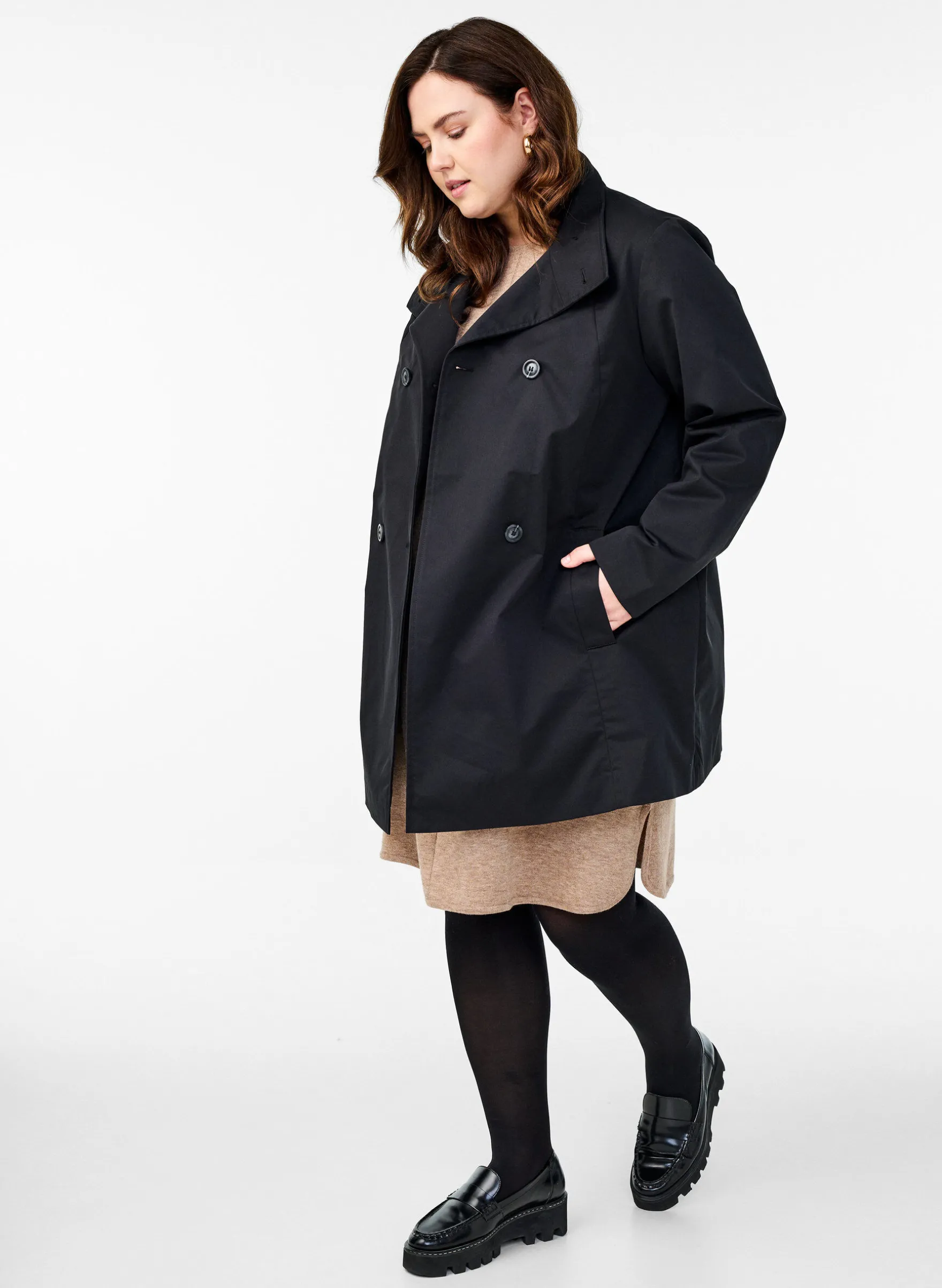Frühlingsjacke aus wasserabweisendem Material mit A-Linie