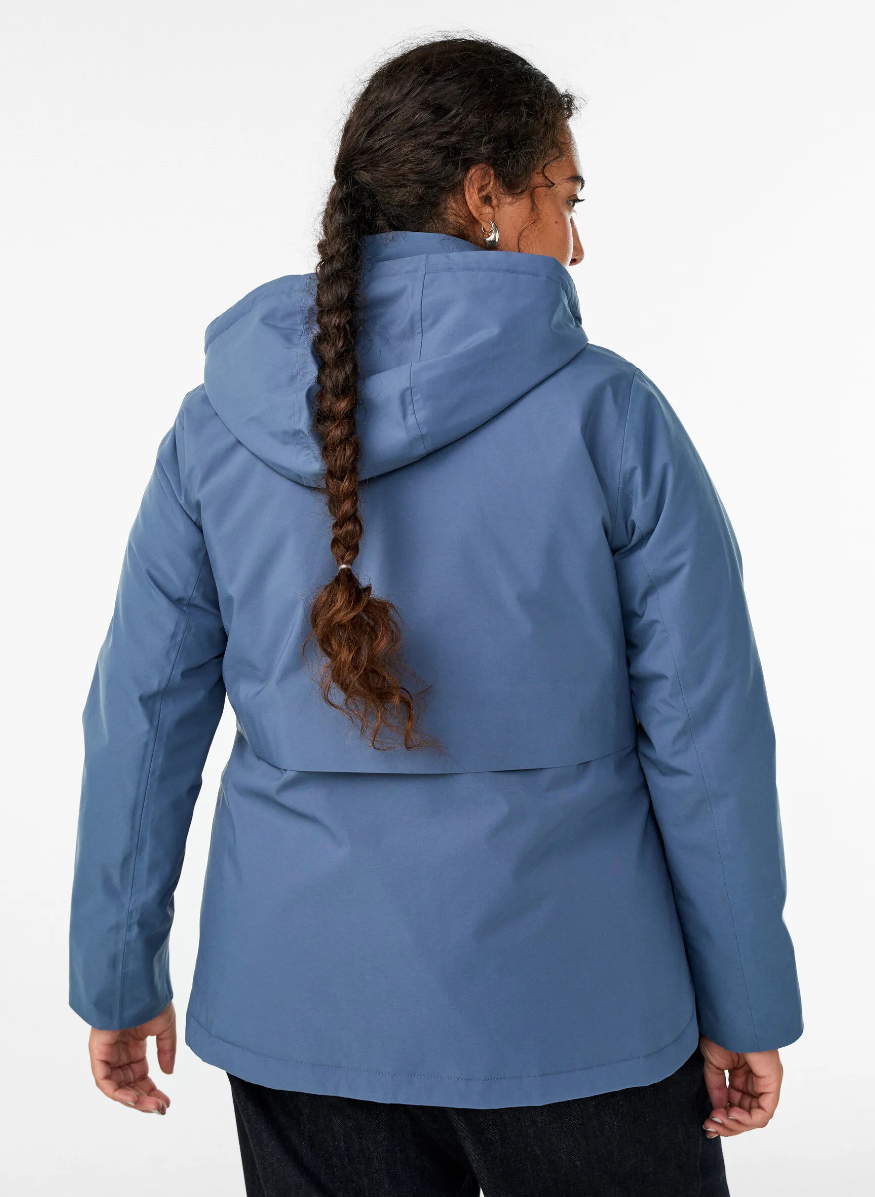 Funktionelle kurze Winterjacke mit Kapuze