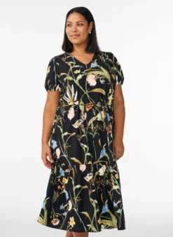 Geblümtes Midikleid mit Bindegürtel