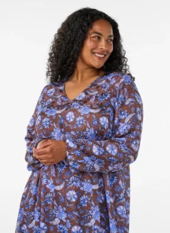 Geblümtes Midikleid mit Rüschensaum