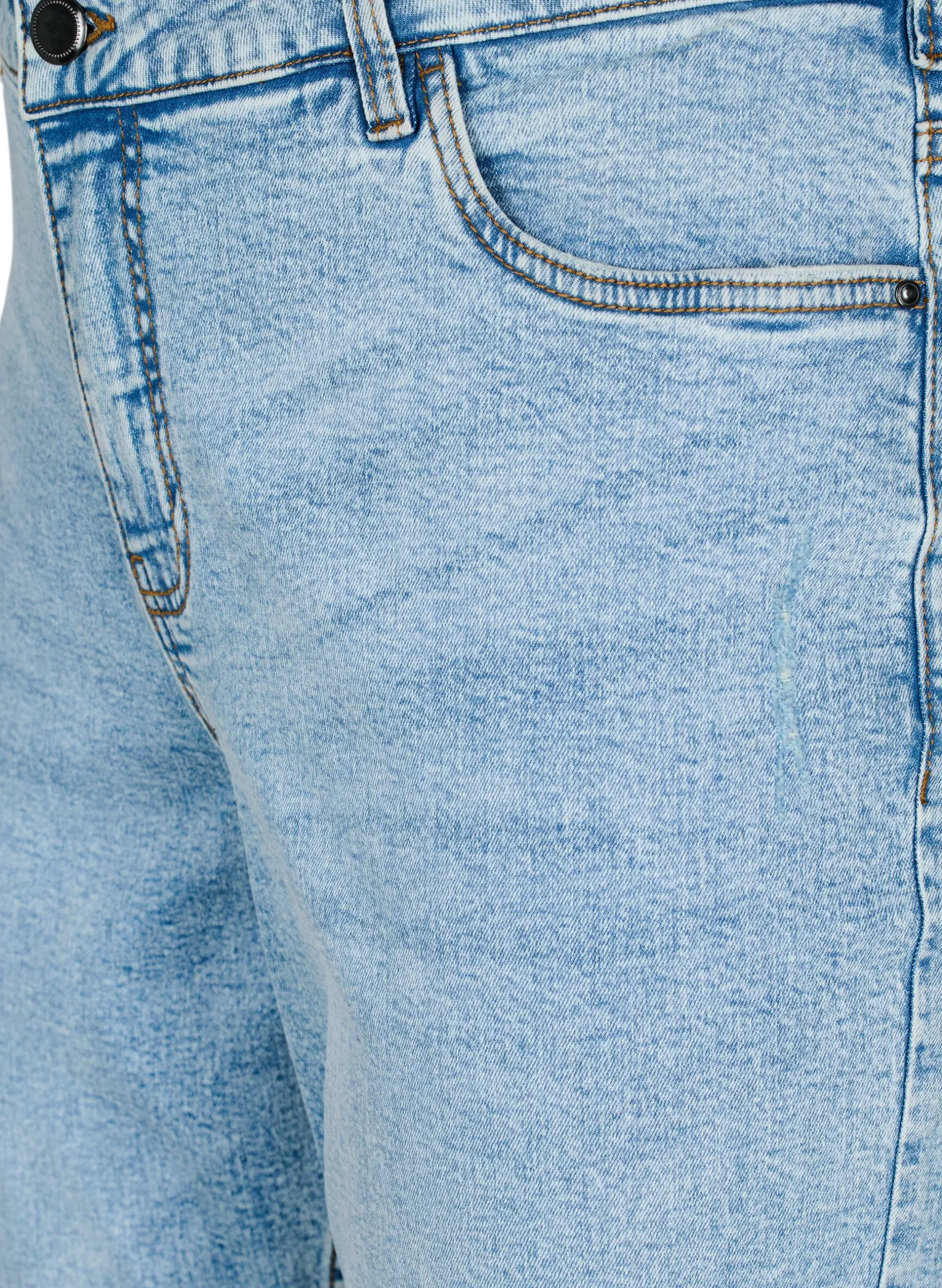 Gekürzte Vera Jeans mit Destroyed-Effekten