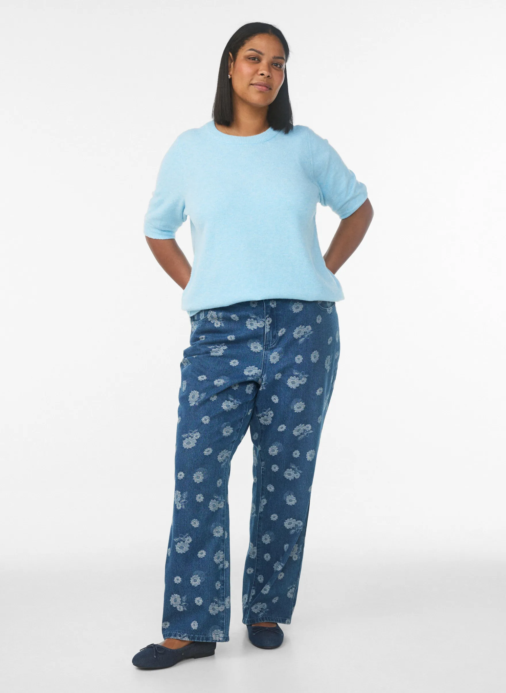 Gemma hoch taillierte geblümte Jeans