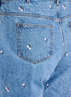 Gemma Jeans mit hoher Taille und aufgestickten Details
