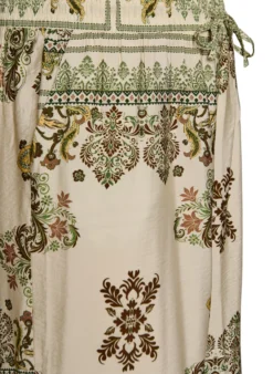 Gemusterte Hose mit weitem Bein