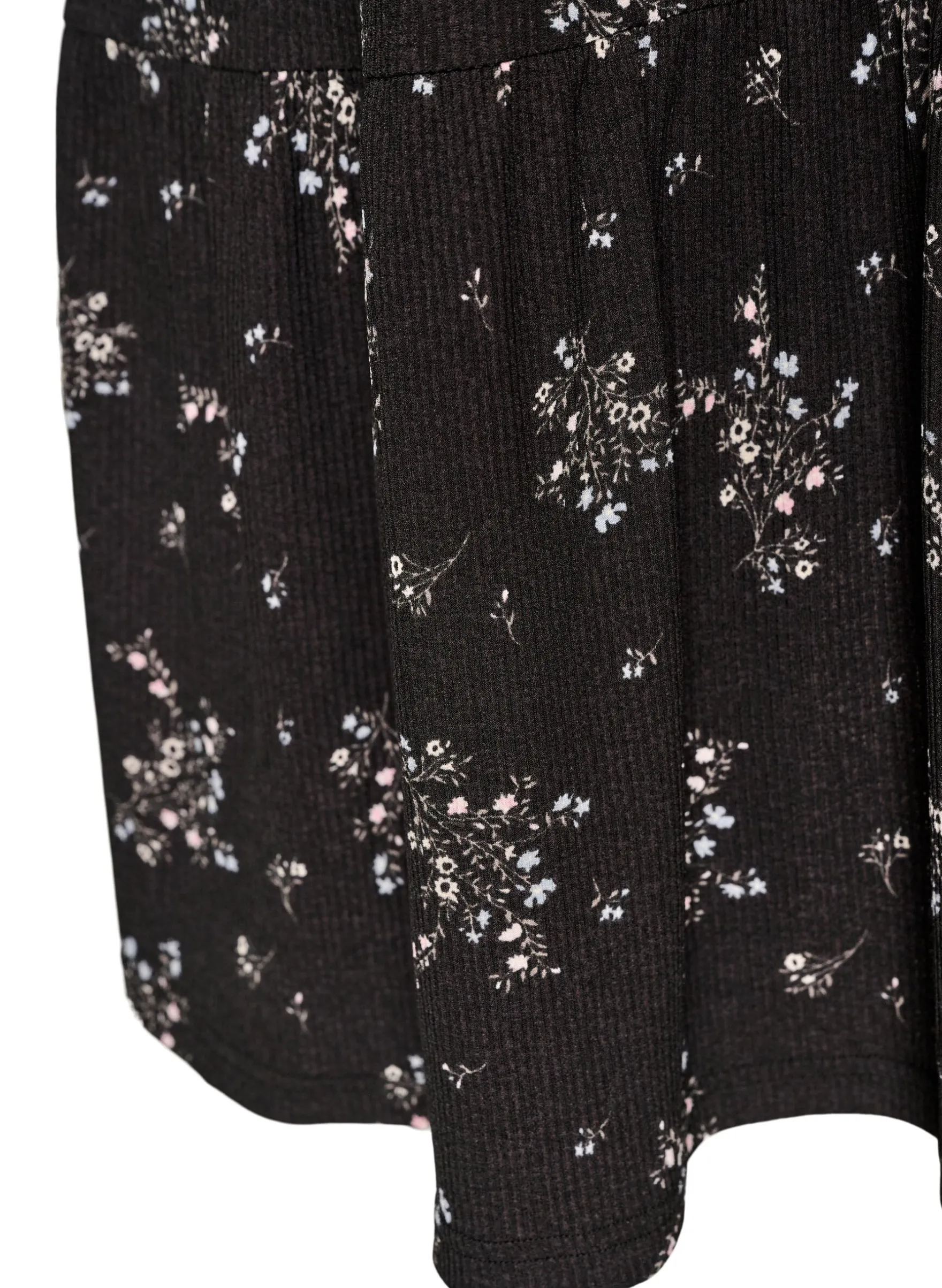 Gemustertes Kleid mit Einsätzen