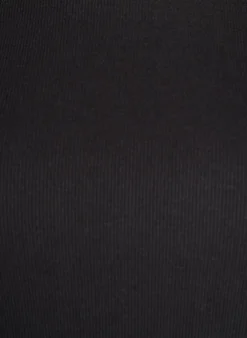Geripptes Basic-T-Shirt mit Rundhalsausschnitt