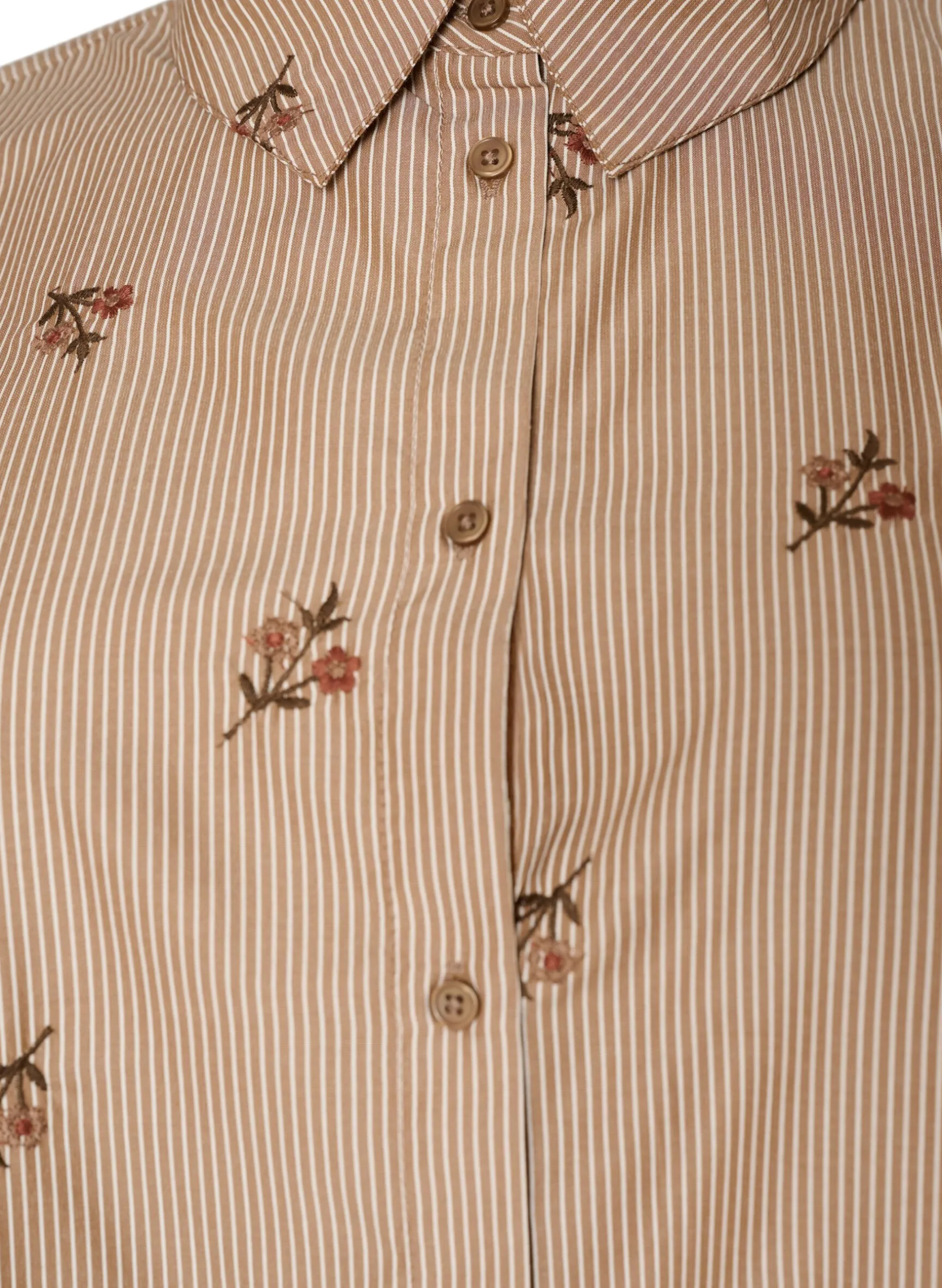 Gestreifte Bluse mit bestickten Blumen