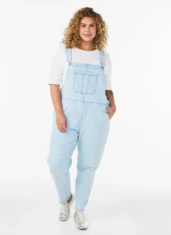 Gestreifte Jeans-Latzhosen