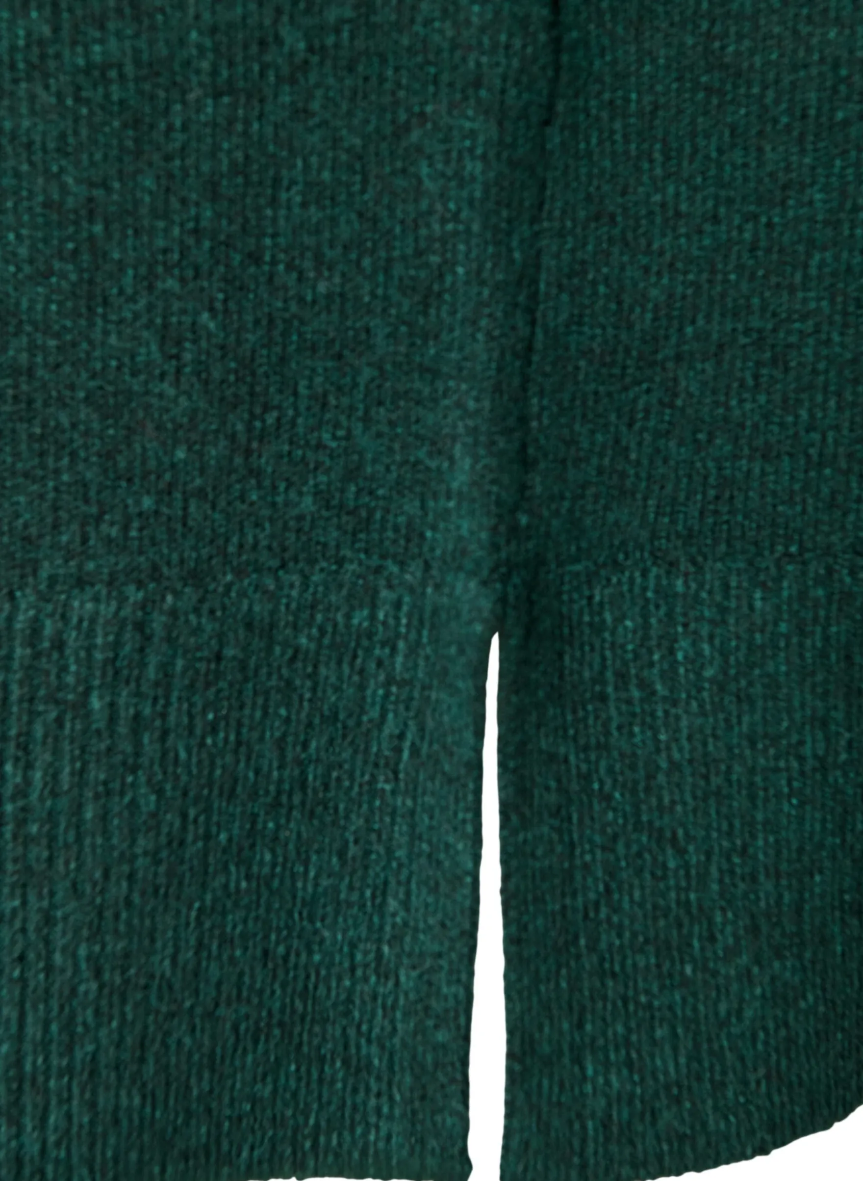 Gestricktes Minikleid mit gewelltem Saum und Schlitzen