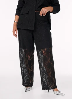 Hoch taillierte Hose aus Spitze