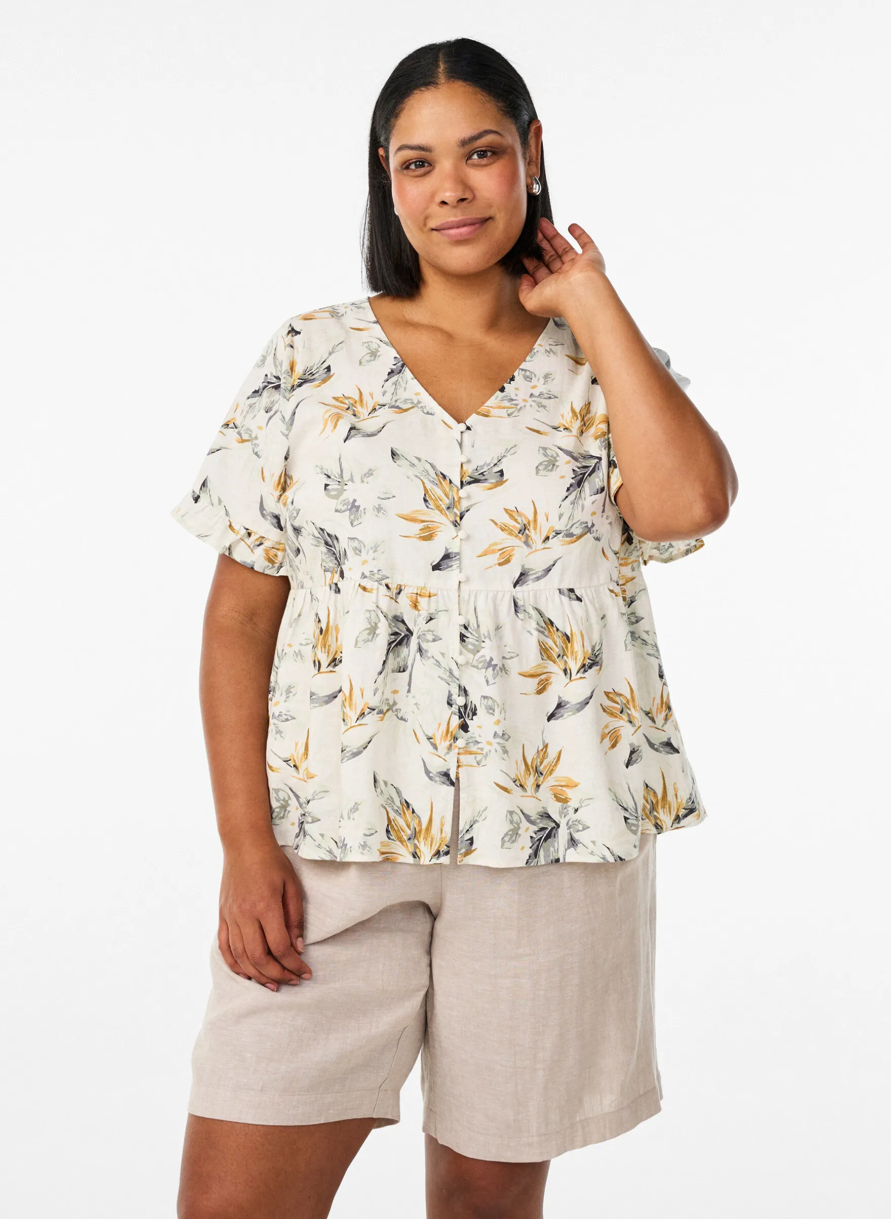 Hoch taillierte Shorts aus Leinen und Viskose