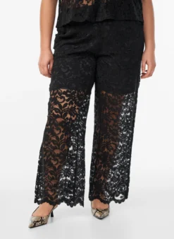 Hoch taillierte Spitzenhose mit geraden Beinen