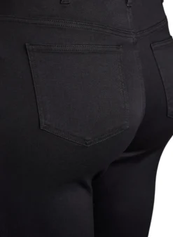 Hoch taillierte super Slim Amy Jeans
