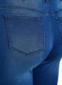 Hoch taillierte super Slim Amy Jeans