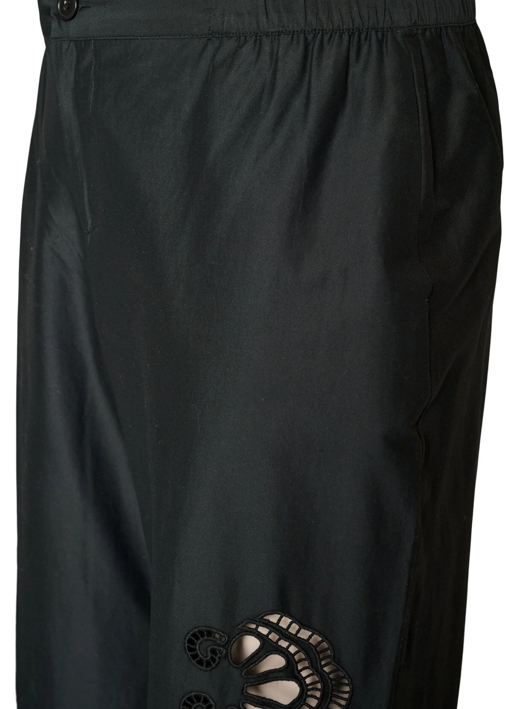Hose aus Baumwolle mit bestickten Cut-outs