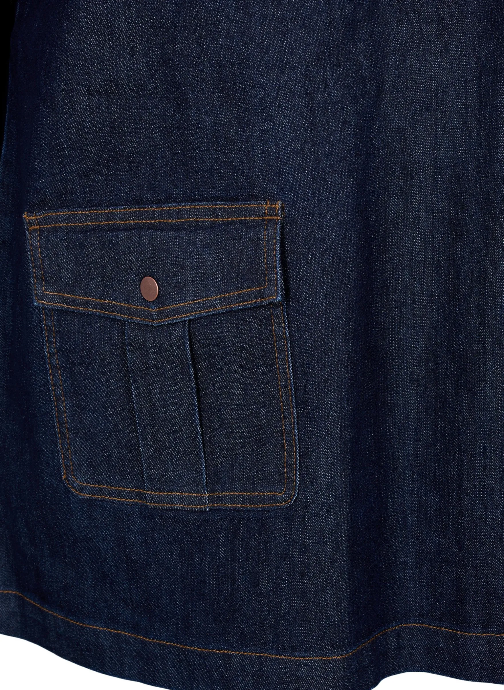 Jeanskleid mit großen Taschen und 3/4-Ärmeln