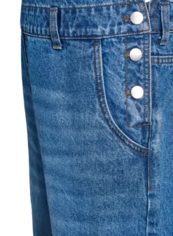 Jeans-Latzhose mit weitem Bein