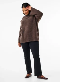 Jerseyhose mit ausgestelltem Bein