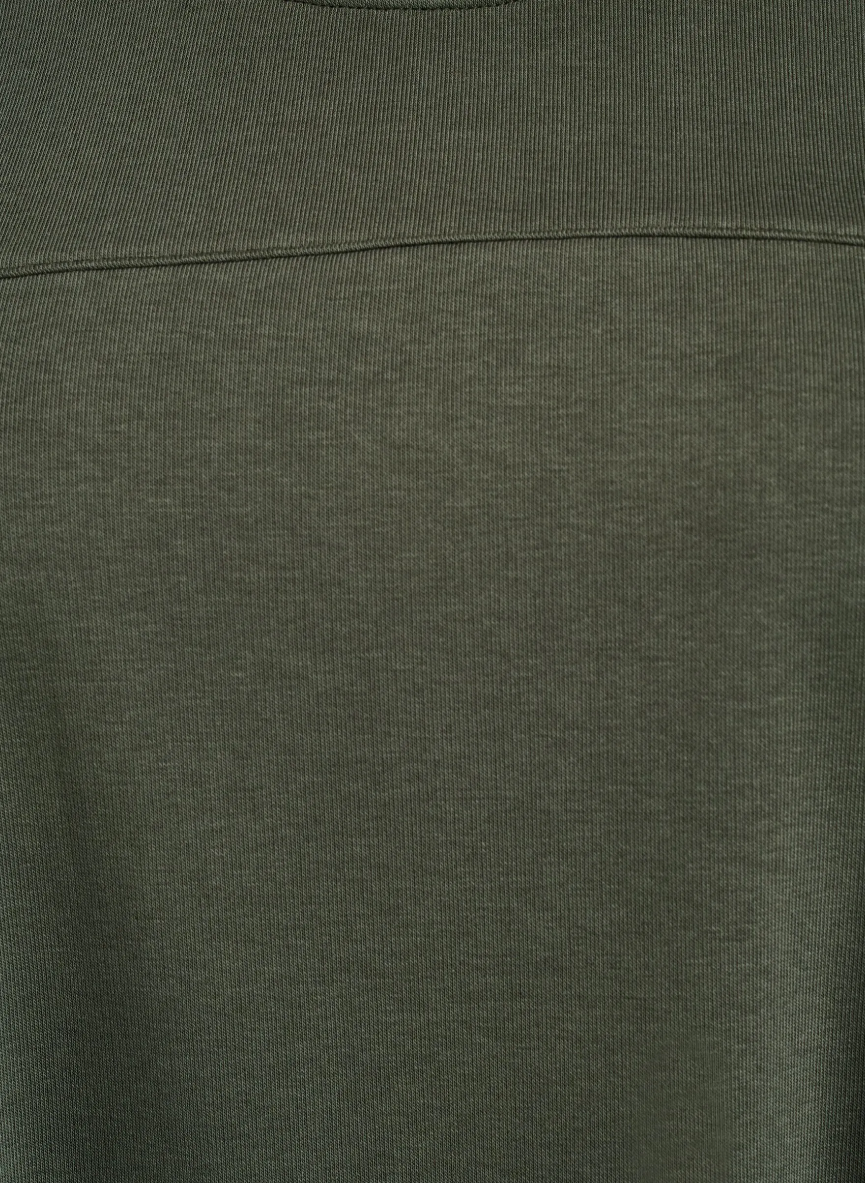 Jerseykleid mit kurzen Ärmeln und Taschen