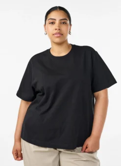 Kastiges T-Shirt aus Baumwolle