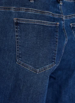 Kiana Jeans mit Straight Fit und hoher Taille