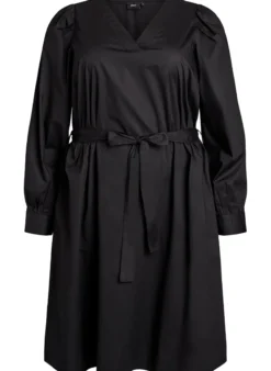 Kleid aus Bio-Baumwolle mit Bindegürtel