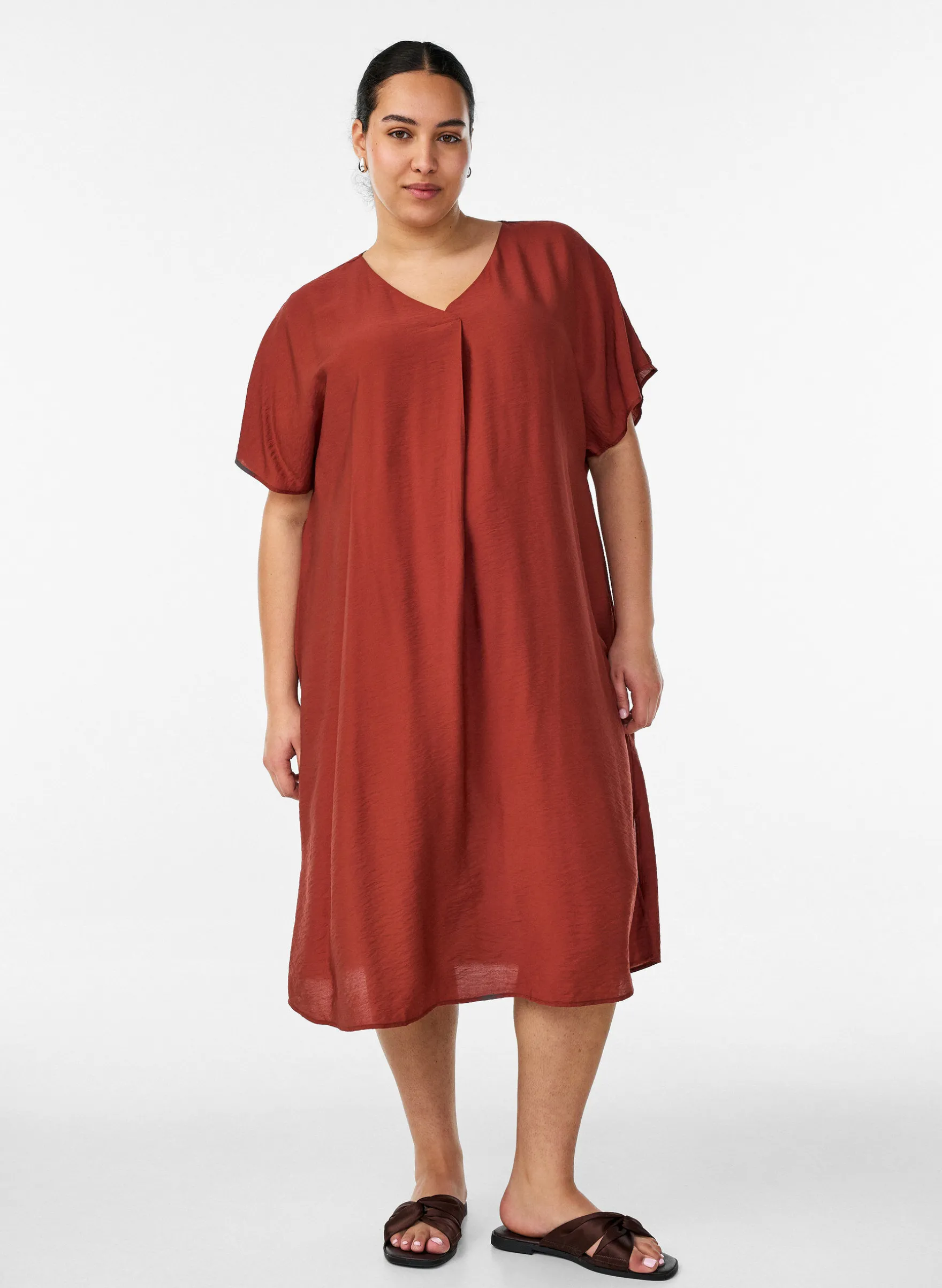 Kleid aus Viskose mit V-Ausschnitt