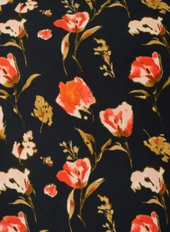 Kleid mit Aufdruck und kurzen Ärmeln