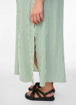 Knöchellanges Hemdblusenkleid mit Bindegürtel und Streifen