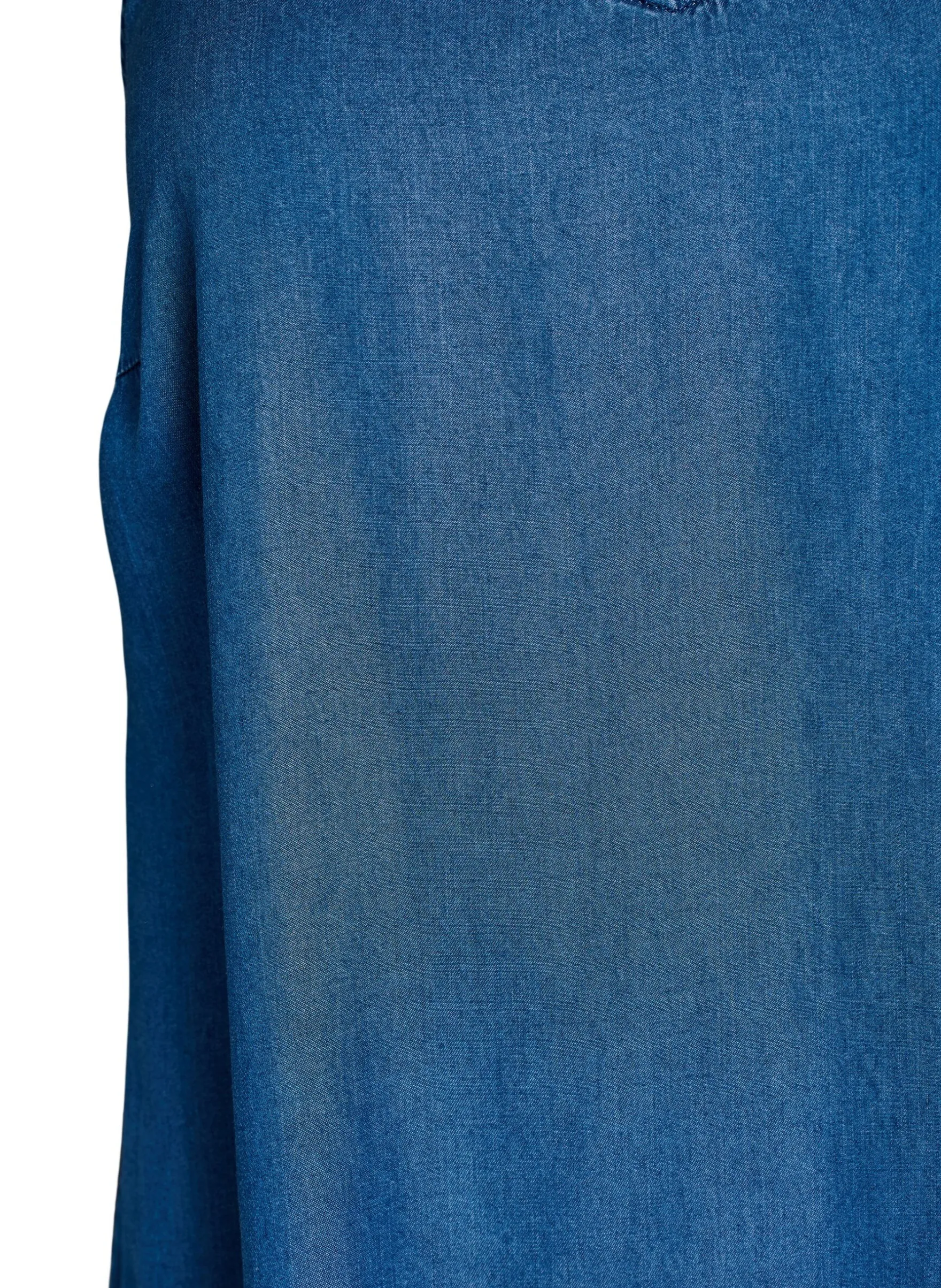 Knielanges Trägerkleid aus TENCEL™ Lyocell in Denim-Optik