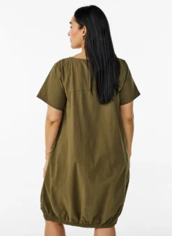 Kurzarm Kleid aus Baumwolle