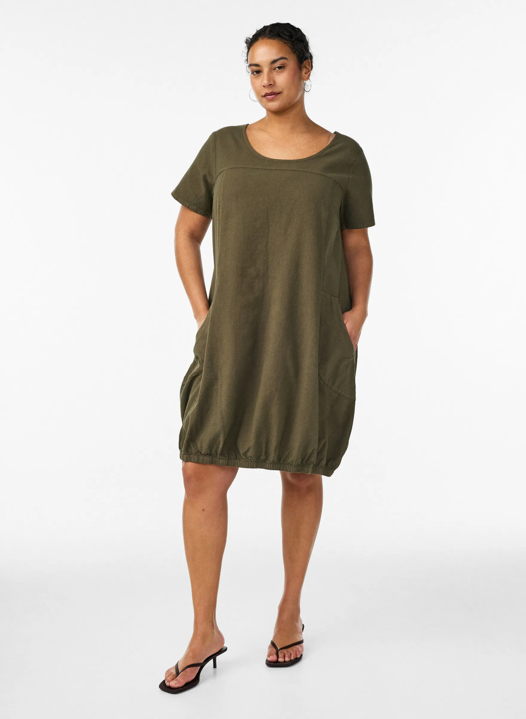 Kurzarm Kleid aus Baumwolle