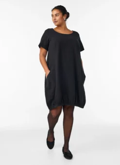 Kurzarm Kleid aus Baumwolle