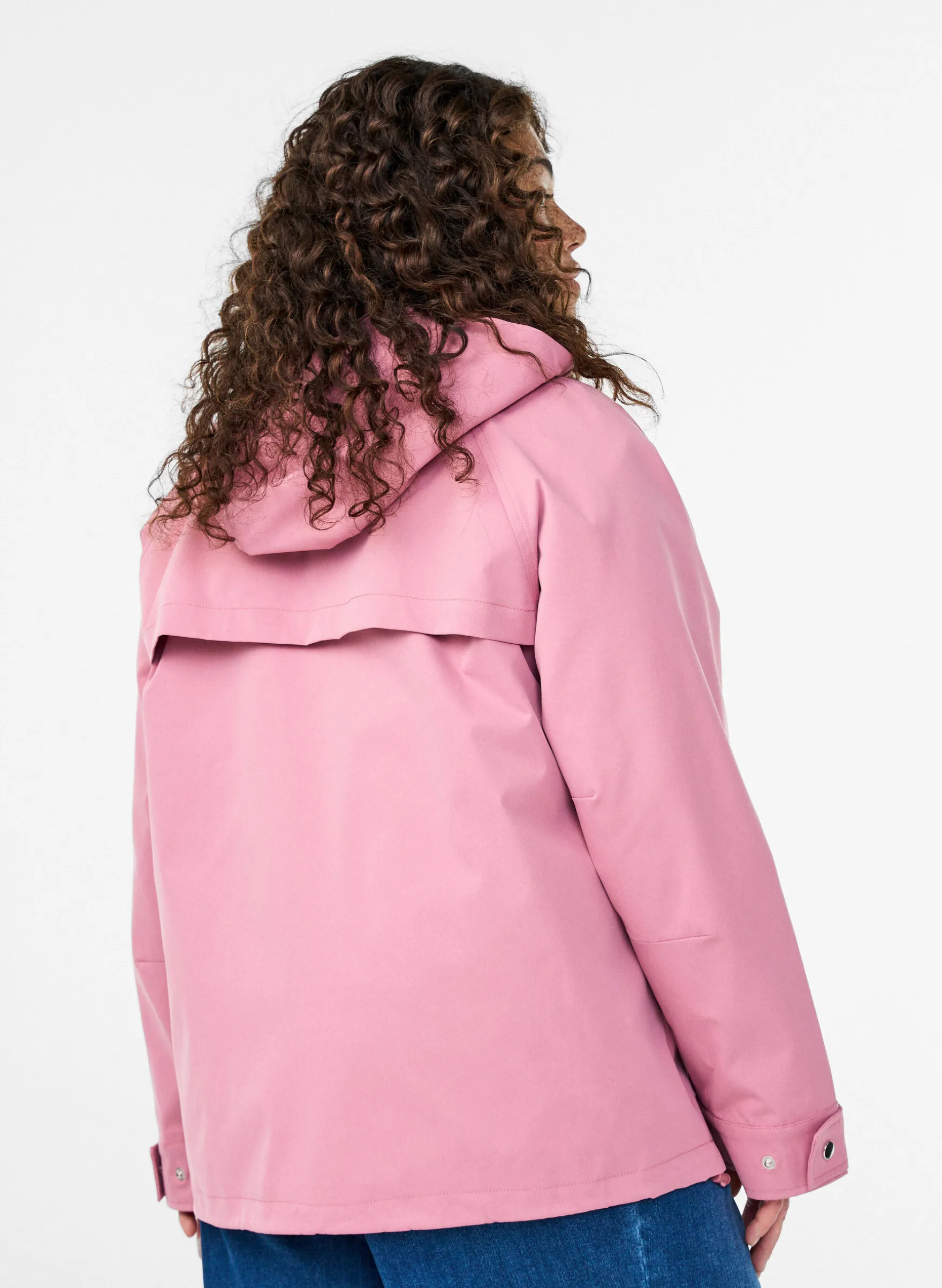 Kurze Frühlingsjacke mit abnehmbarer Kapuze