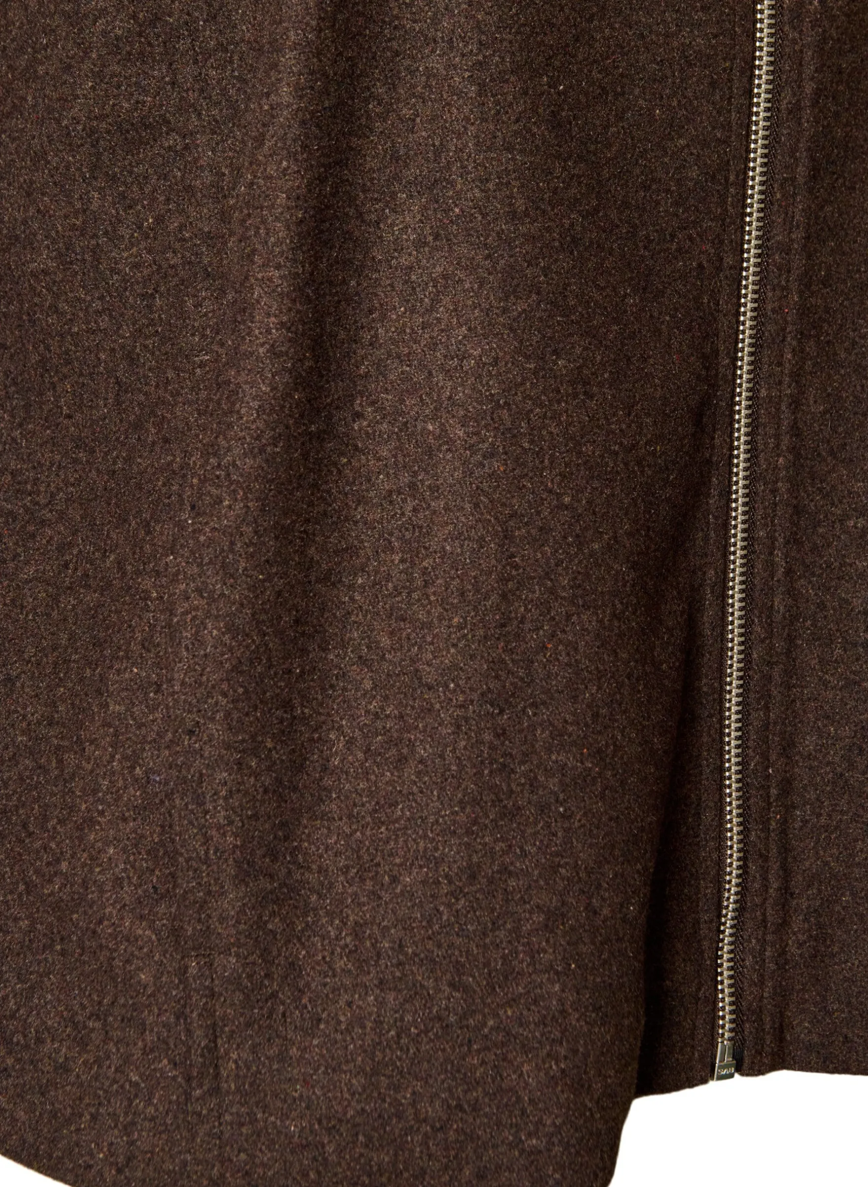 Kurze Jacke mit Hemdkragen und Reißverschluss