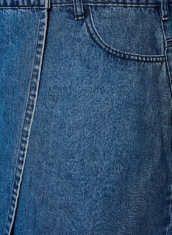 Kurzer Rock in A-Linie aus Denim