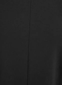 Kurzes A-Linien-Jerseykleid mit 3/4-Ärmeln