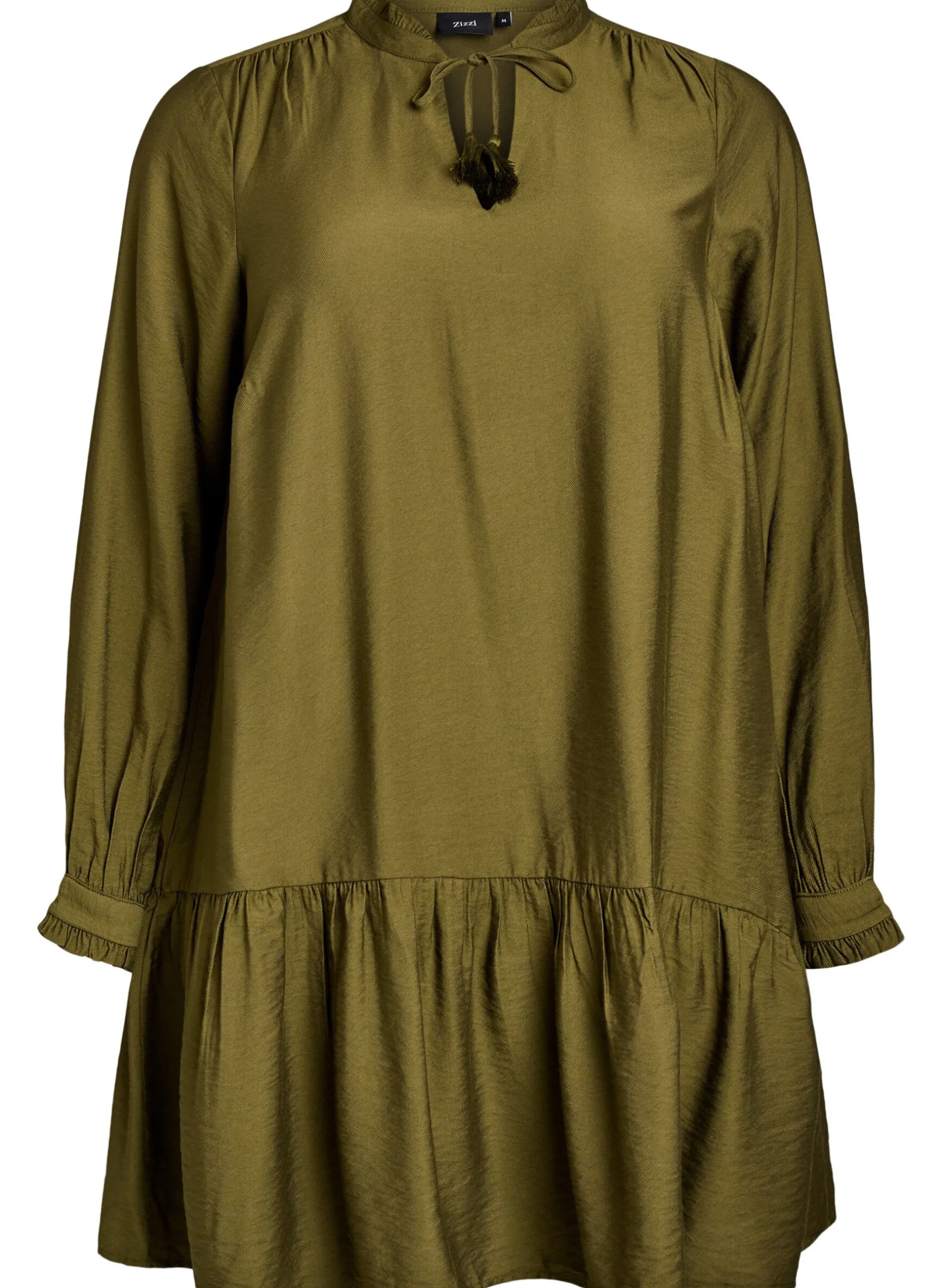 Kurzes A-Linien-Kleid mit Rüschen.