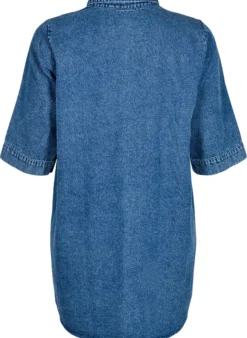 Kurzes Denim-Kleid mit Reißverschluss und 3/4-Ärmeln