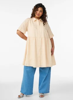 Kurzes Hemdblusenkleid mit Karomuster und 1/2-Ärmeln